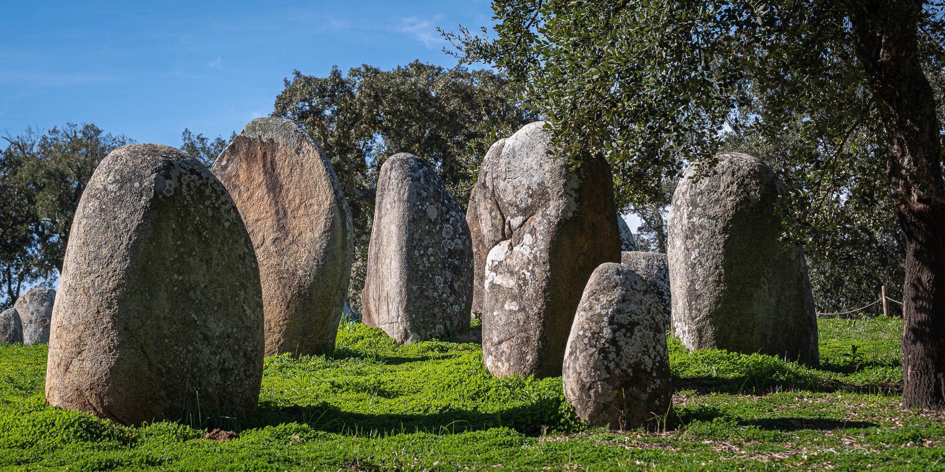 Almendres Cromlech, Èvora